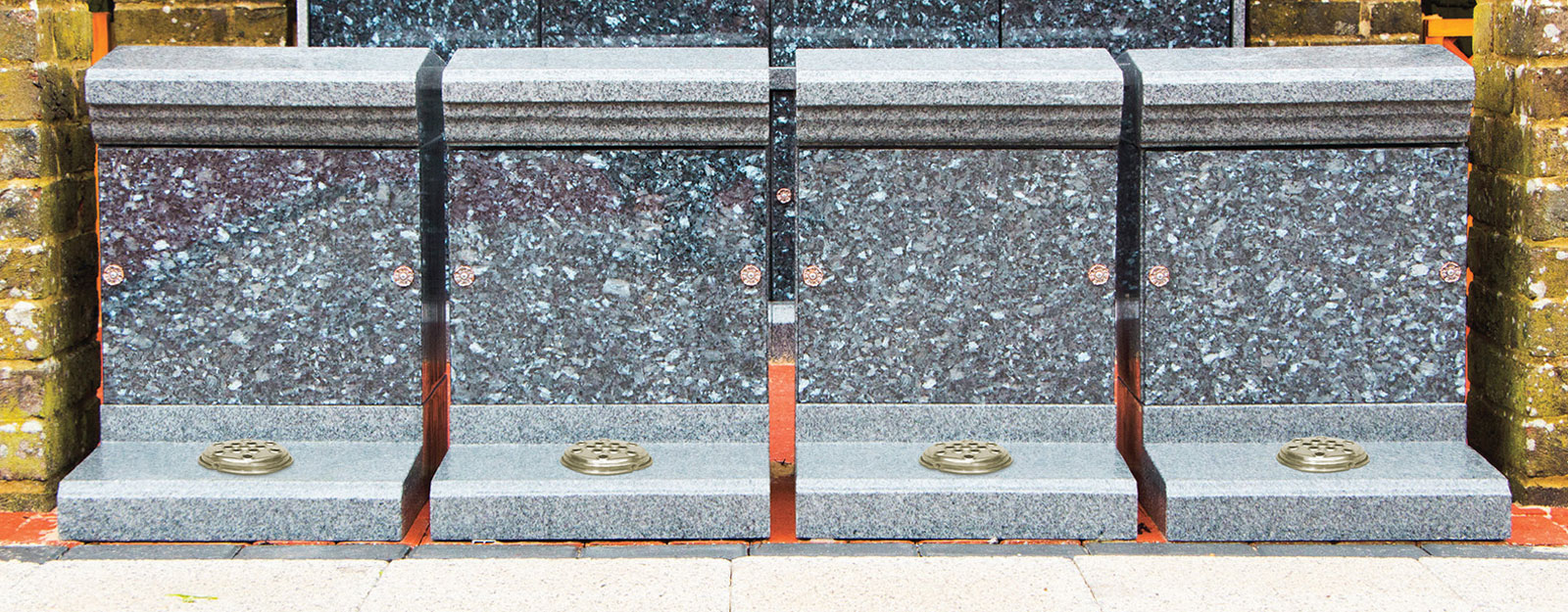 Cloister Garden - Sanctum Niche